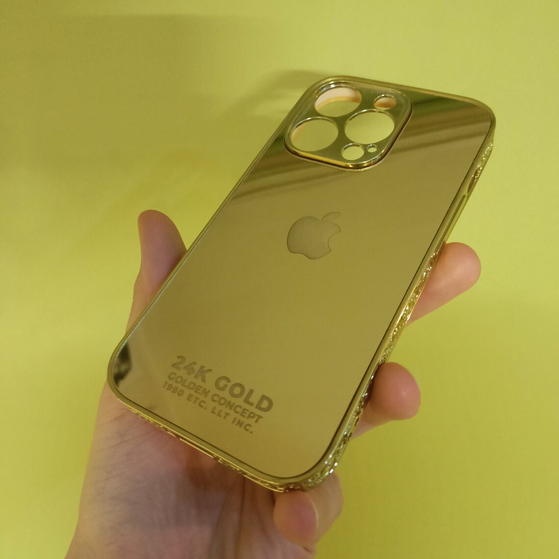 Customizable Apple Logo Gold Design iPhone Case / All iPhone Models