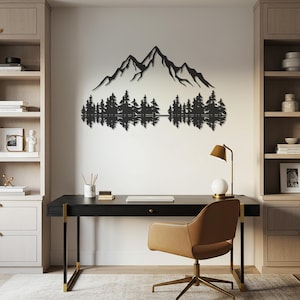Décoration murale en métal en forme de forêt de montagne - Silhouette majestueuse de montagne avec arbres, décoration intérieure inspirée de la nature pour le salon ou le bureau