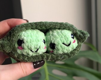 Crochet Peas in a Pod Plushie – Handmade Chenille Toy, Friendship Gift (UKCA)