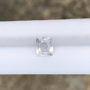 1,05 kt licht zijdeachtige witte saffier ceylon saffier gratis verzending