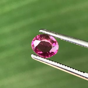 0.85Ct rosa Saphir Oval lose Saphir Versandkostenfrei