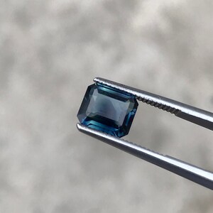 2.30Ct Teal Sapphire Free Shipping
