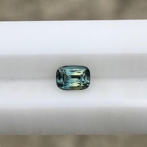 0.70Ct Parti Sapphire Green Yellow Mixed Free Shipping