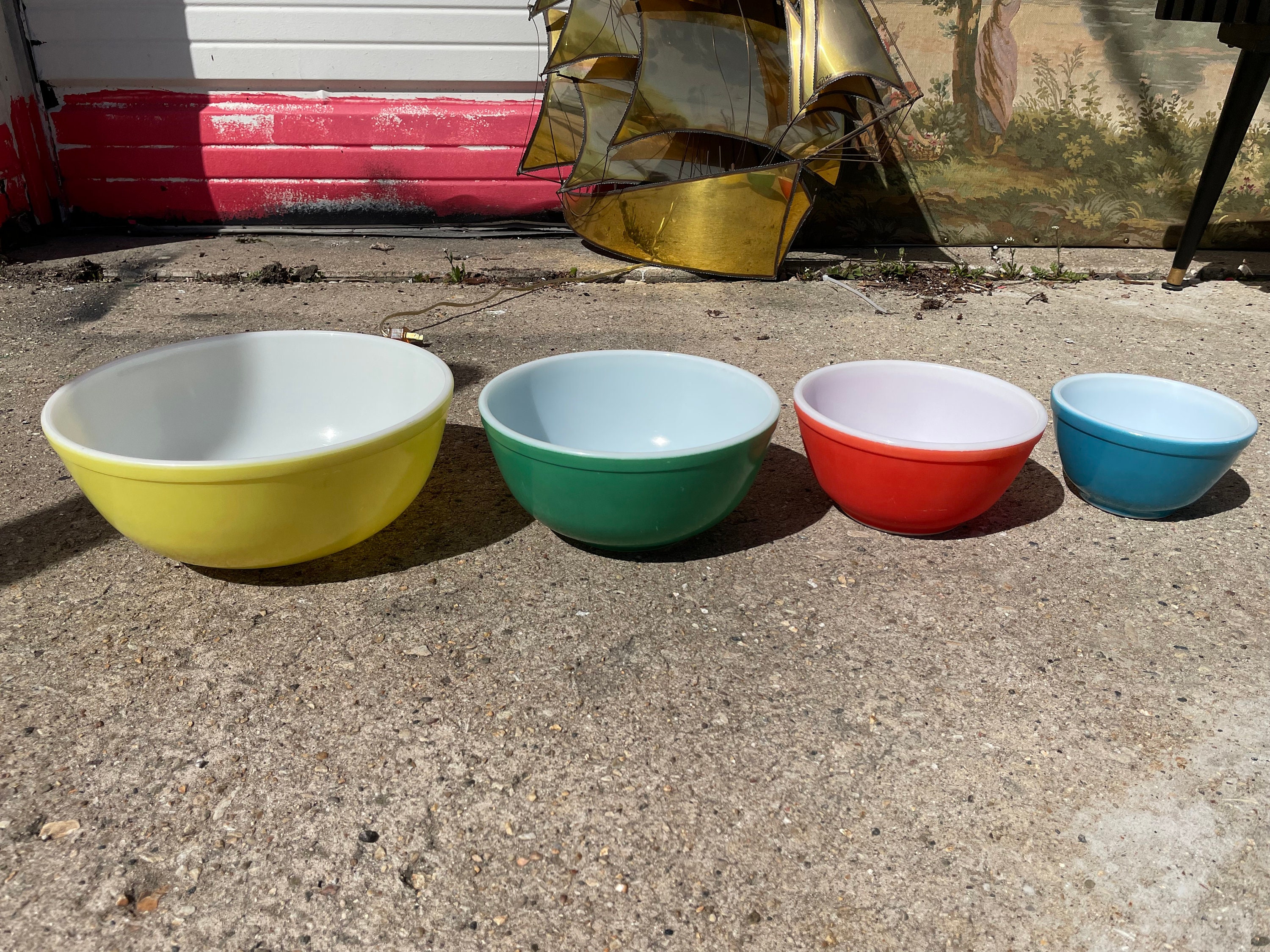 Vintage Pyrex Primary Color Mixing Bowls - Etsy