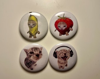 Strawberry Cat Button Pin Set