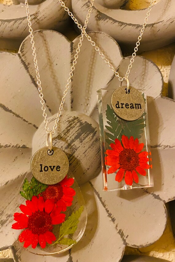 Red Daisy Dreams and Love Necklaces Etsy Canada