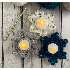 Crochet Pattern - Beaded Snowflake Tea Light Candle Holder, easy crochet PDF download, Christmas candle holder