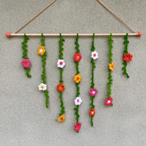 Puff Flower Wall Hanging crochet pattern fully customizable flowers and vines wall decor plant wall hanging nature crochet PDF downloads