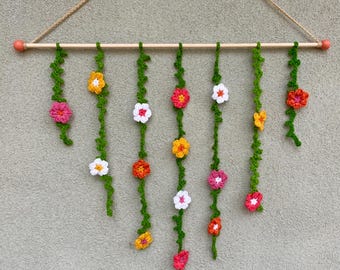 Motif de suspension murale de vignes en fleurs au crochet : décoration de plantes personnalisable (téléchargement PDF)