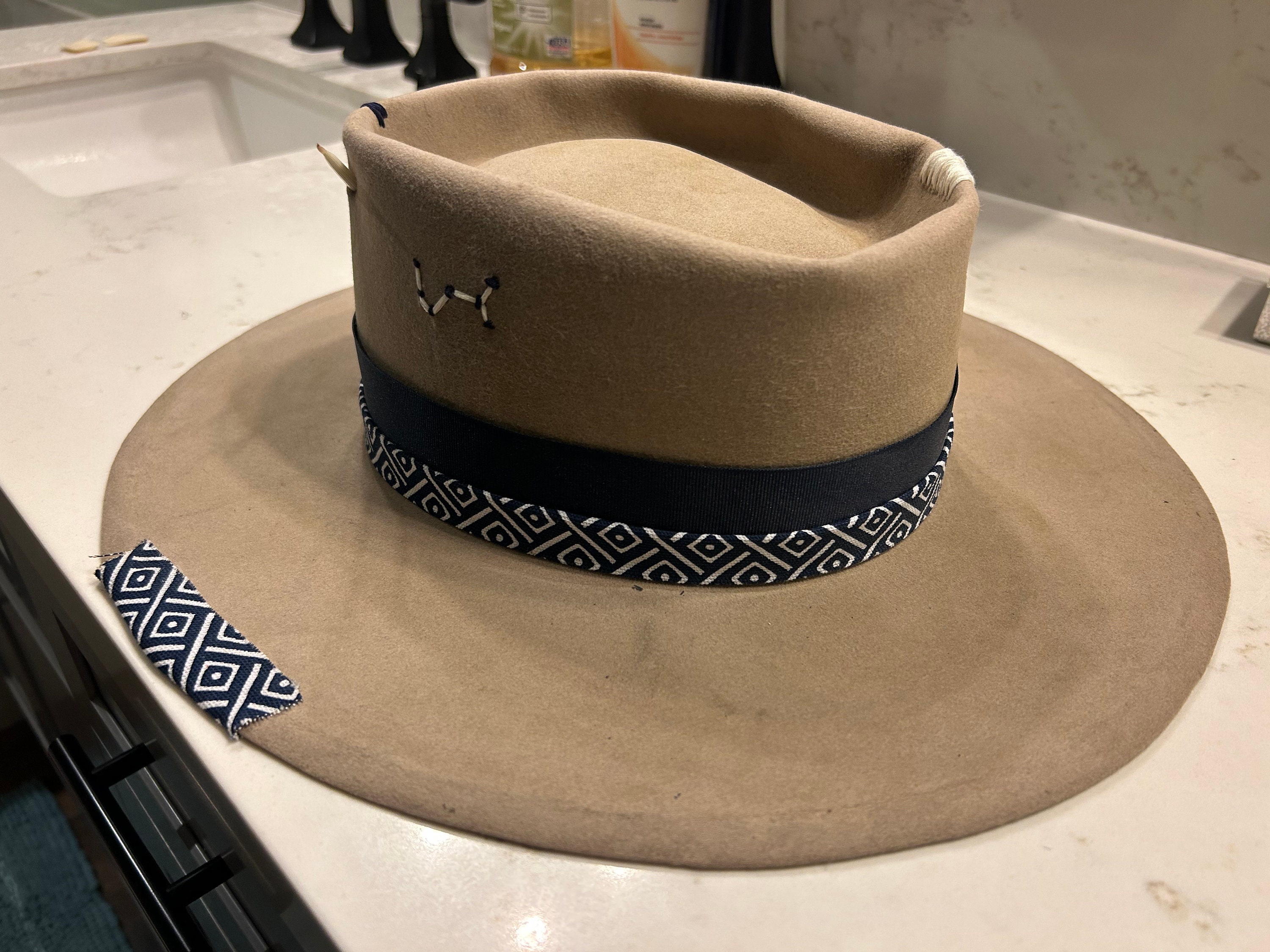 Hat Latch, Hat Shaper, Hat Carrier, Brim Shaper, Cowboy Hat