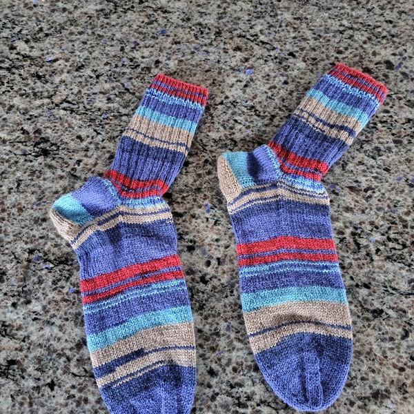 Selbstgestrickte Socken Größe 40/41