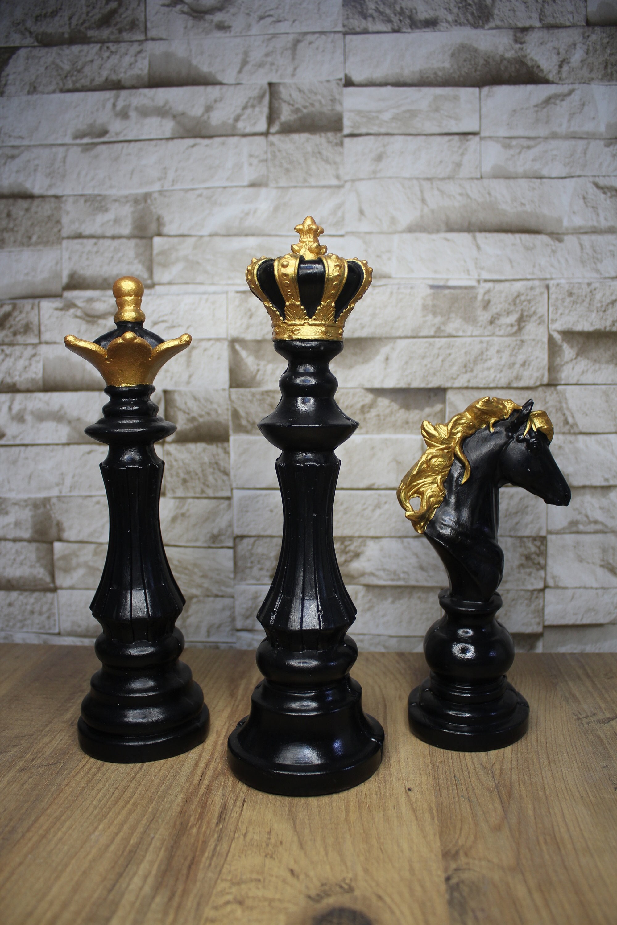 Horsecut Chess Set, Handbags & Accessories, 2023