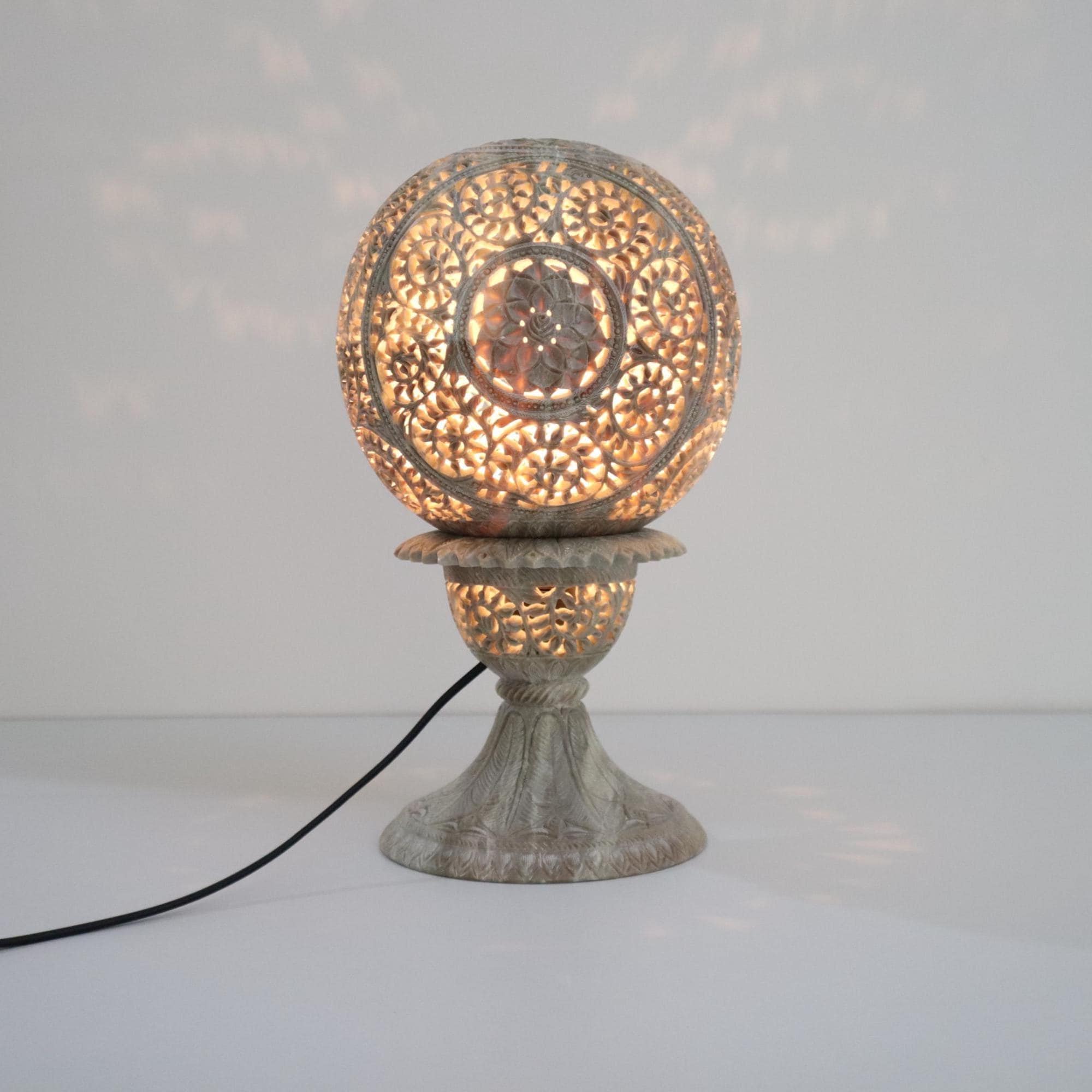 Modern Alabaster Table Lamp Sleek Natural Stone Design, Bedside lamps