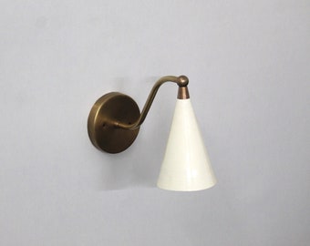 Modern Style Mid Century Raw Brass Wall Lamp Luminaire