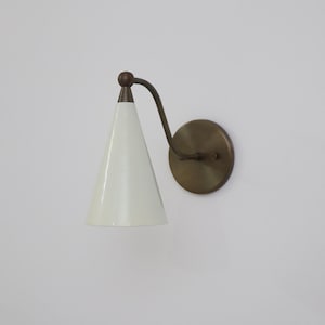 Modern Style Mid Century Brass Wall Lamp Luminaire