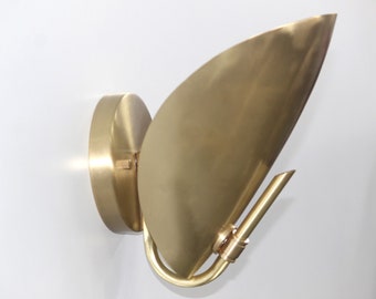 Elegant Mid Century Modern 1 Light Curved Shade Brass Wall Lamp