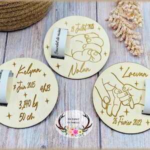 Support bracelet de naissance bois - Carte en bois pour bracelet de naissance personnalisé - Souvenir bracelet de naissance gravé en bois