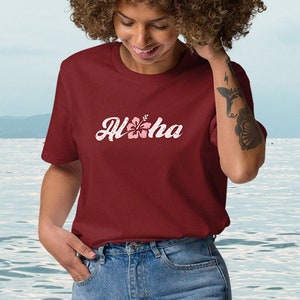 Aloha Hibiscus Organic Cotton T-Shirt | Retro Style Floral Tee with Worn Print