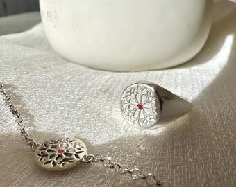 Tatreez Bracelet | Chain Bracelet with floral charm and gemstone