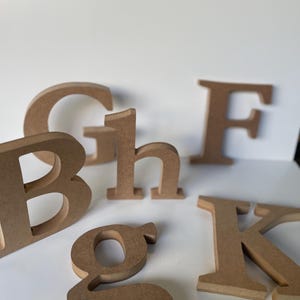 Letras y números de madera, juego de decoración de mesa de boda con letras independientes, eventos y decoración de bodas