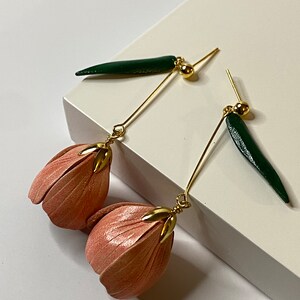 Tulips Leather Earrings,Flower Earrings, Floral Earrings, Bridesmaid Earrings, Bride Earrings