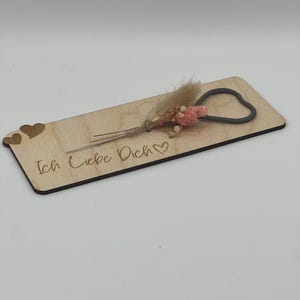Wunderkerzenhalter aus Holz mit Trockenblumen, Personalisierbar zum Geburtstag, Valentinstag oder  besondere Momente. kleines Mitbringsel