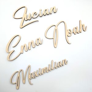 Personalisierter Schriftzug aus Holz, Namensschild, Holzschild Geschenkidee, Geschenk, zur Hochzeit Platzkarten