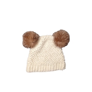 Vintage Aughts Surell Designer White Ivory Wide Knit Hat with Fur Poms // Beret Winter Cap with Recycled Fox Fur Poms // Womens One Size