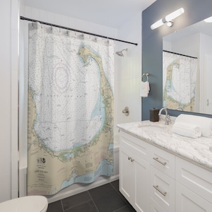 Rideau de douche Cape Cod | Rideau de douche Carte | Décoration de salle de bain nautique | Cadeau pour amateur de voyage | Rideau de douche Nouvelle-Angleterre