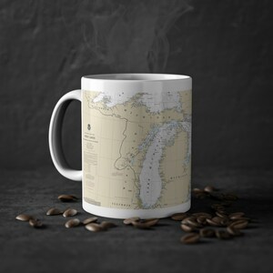 Tasse Carte des Grands Lacs, 11 oz | Amateurs de café, design côtier, accessoire de cuisine, vie sur le lac, design maritime, cadeau bateau, cadeau de pendaison de crémaillère