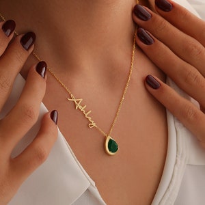Minimalist Emerald Birthstone Necklace, Name Necklace with May Birthstone, Personalized Name Jewelry, Summer Gifts for Her, Gift for Mom