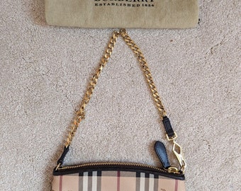 BURBERRY Vintage Check Shoulder Bag Black 961084