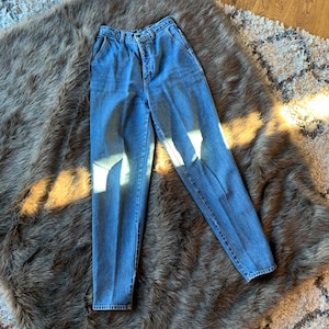 Vintage ‘80s Calvin Klein straight leg jeans