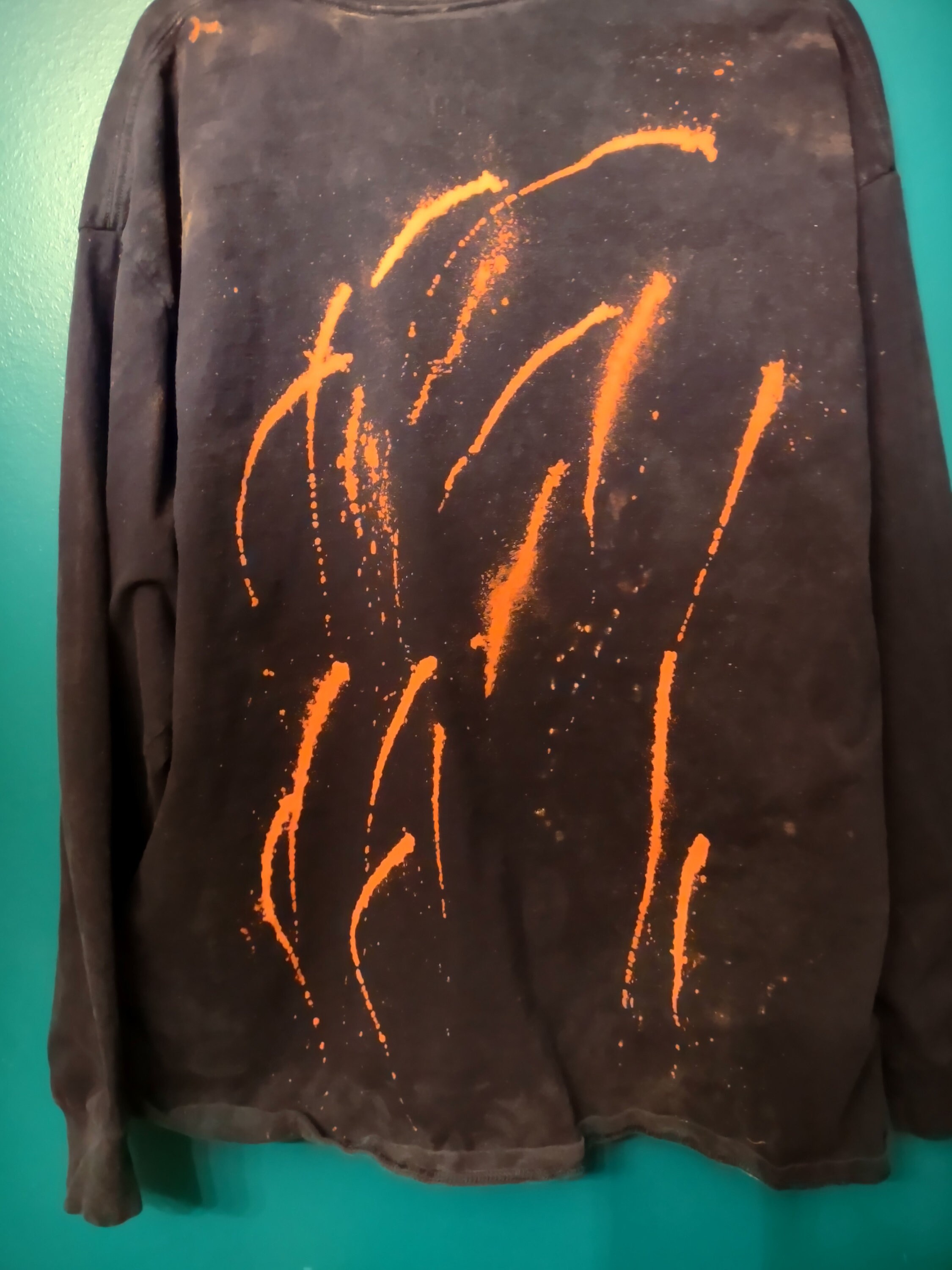 Long Sleeved Bleach Painted Skull T-shirt. - Etsy