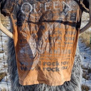Bleach Dyed Queen T-shirt.