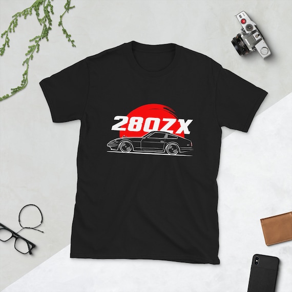 正規店仕入れの // T-shirt Unisex ZX 280 Legend JDM 280ZX Racecar S130 ミュージシャン