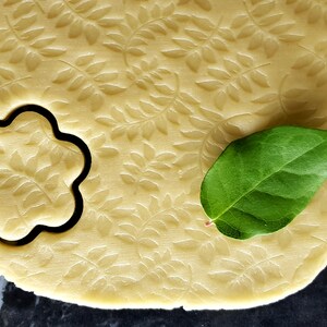 TREE LEAVES ; Embossing Wooden Rolling Pin, Laser deep engraved HQ