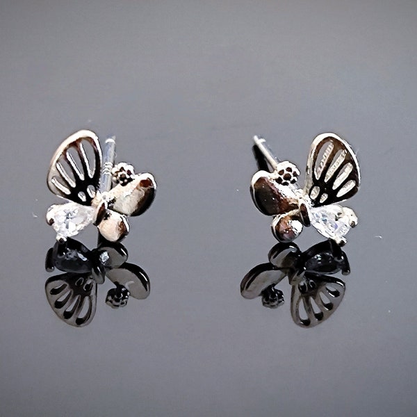 boucles d'oreilles les papillons argentés