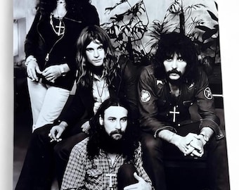 Geezer Butler Black Sabbath signed autograph 8 x 11 photo picture Beckett Authenticated
