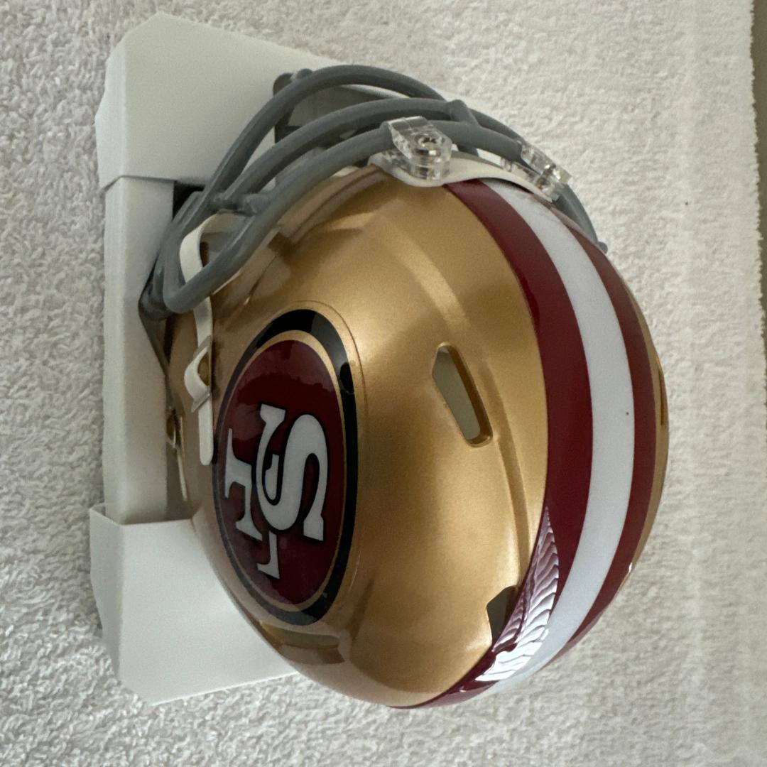 ジョー・モンタナのサイン入りサンフランシスコ49ersミニヘルメット