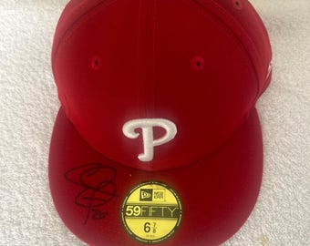 フィリーズのチェイスアトリー選手の直筆サインボールです。証明付きです。 チェイス・アトリー（フィラデルフィア・フィリーズ）直筆サイン入り