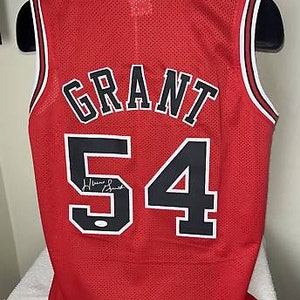 Horace Grant Signed Orlando Magic Jersey (JSA COA) 4xNBA Champion, Bulls,  Lakers