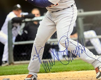 ミゲル・カブレラの直筆サイン入り16 x 20写真、ベケット証人認証済み