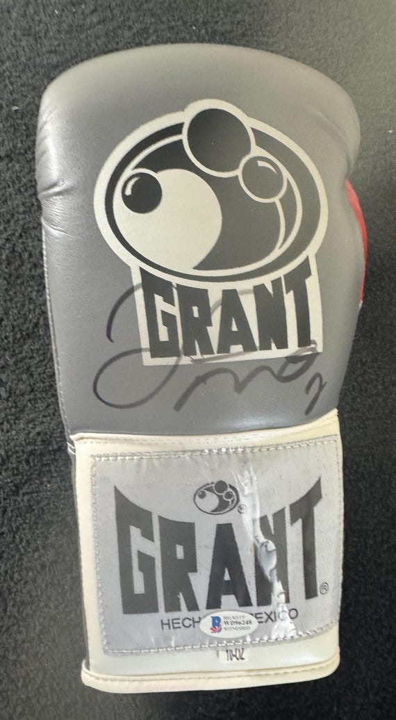 フロイド・メイウェザー 直筆サイン入り ボクシンググローブ ベケット