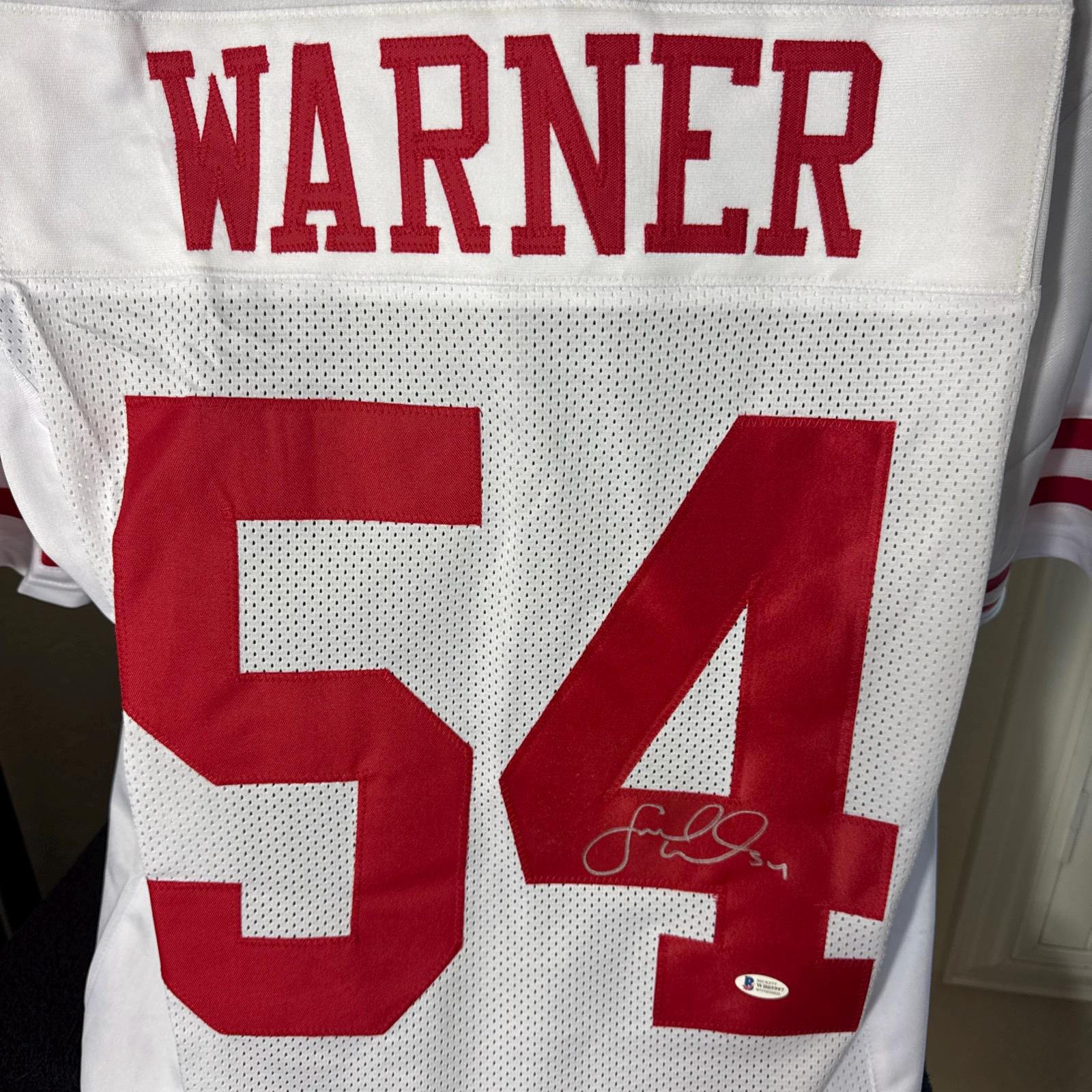 フレッド・ワーナーのサイン入りサンフランシスコ49ersジャージ