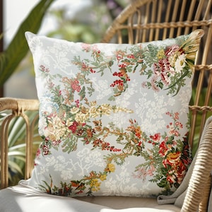 Boho Floral Tapestry Cushion, Modern Farmhouse Decor, Nature-Inspired Design Pillow, Victorian Botanical Throw Cover,Vintage Flower Art Gift