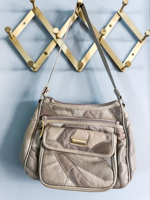 80s leather patchwork shoulder bag - toffee and c… - image 1