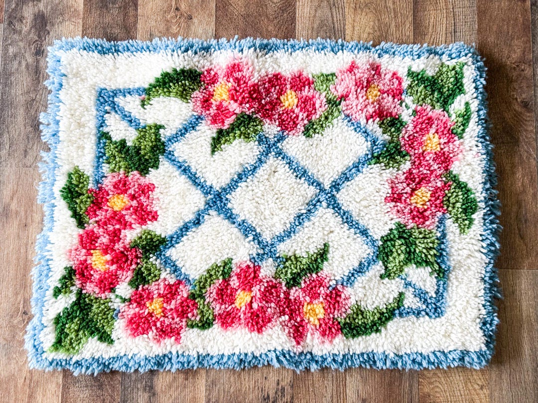 Vintage Floral Latch Hook Rug - Etsy
