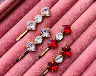 Strassbesetzte Haarnadeln mit Diamanten: Rosa-roter Kristallhaarschmuck (2er-Set)