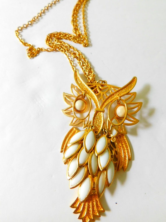 Wonderful 60's owl pendant -double chain